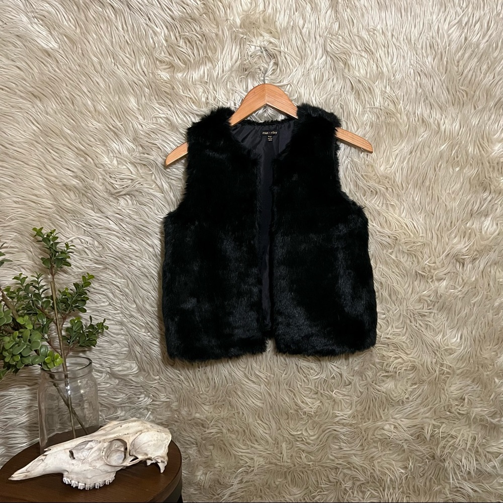 Buy 3 for $15 - Girls' Black Faux Fur Vest